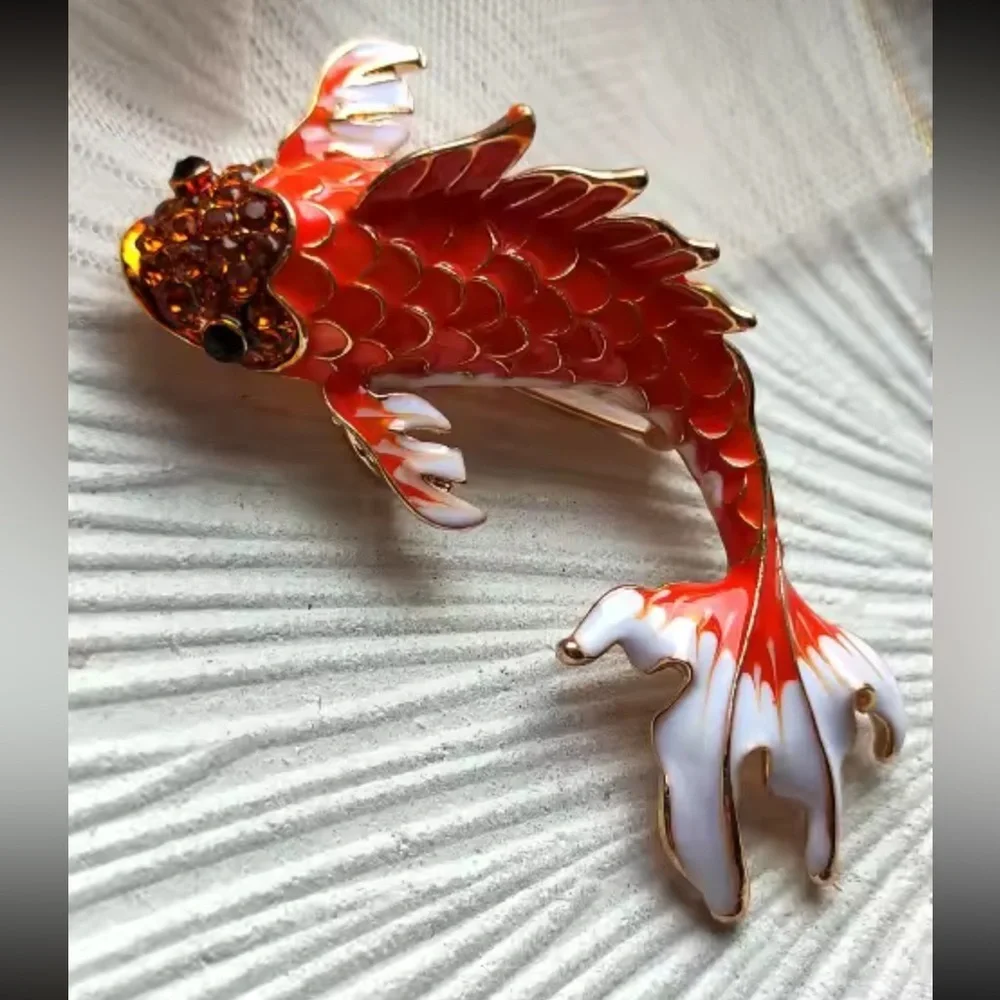 Koi Fish Orange Gold Enamel Brooch – Symbol of Luck & Prosperity